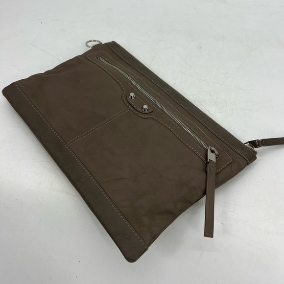 Balenciaga Pouch - Picture 5 of 11